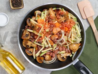 Daržovių troškinys su saulėgrąžų sėklomis Žingsnis 2