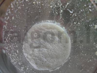 Namų gamybos žemės riešutų pienas Žingsnis 3