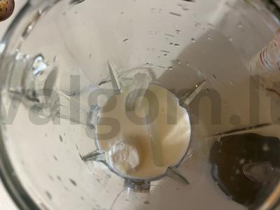 Oro pieno kokteilis su ledo trupiniais Žingsnis 2