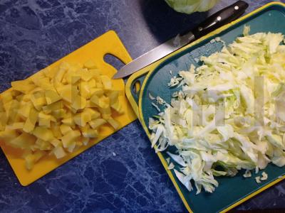 Borščas „Komarovskis“ su vištiena ir jautiena Žingsnis 3