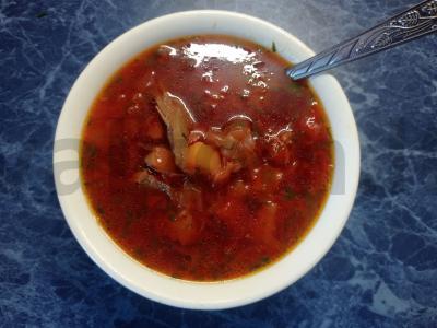 Borščas „Komarovskis“ su vištiena ir jautiena pagrindine nuotrauka