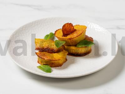 Moliūgų flanas pagrindine nuotrauka