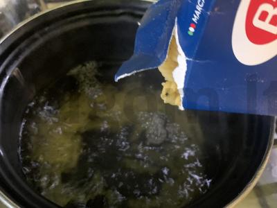 Makaronai su namine troškinta mėsa Žingsnis 1