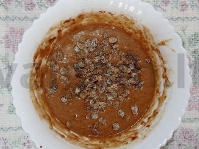 Purios „Arbatos“ pyragas su uogiene ir razinomis Žingsnis 2