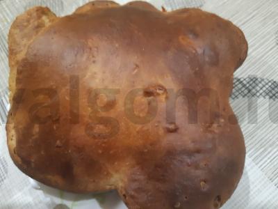 Skanus greitas pyragas su kefyru ir kriaušių uogiene pagrindine nuotrauka