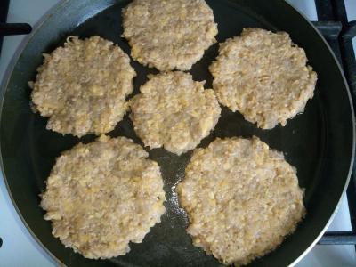 Vegetariški lęšių ir bulvių blynai Žingsnis 3