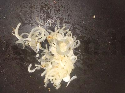 Troškinta kopūstai su vištienos faršu Žingsnis 1