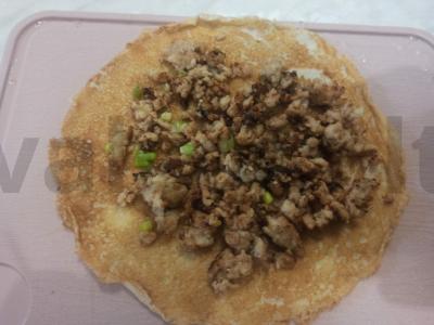 Blynai su faršu ir žaliu svogūnu Žingsnis 3