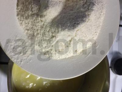 Kremiški eklerai Žingsnis 1