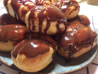 Kremiški eklerai pagrindine nuotrauka