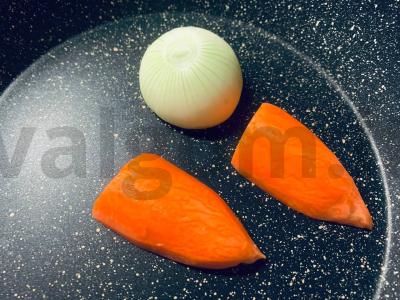 Kvapnus vištienos sultinys Žingsnis 4