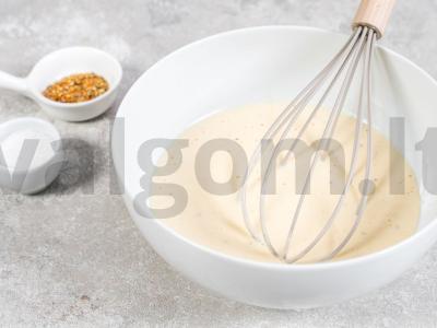 Sultinga kiauliena tešloje keptuvėje Žingsnis 1