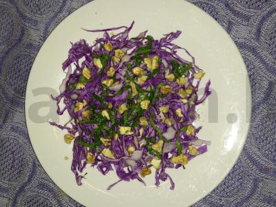 Salotas su kalmarais ir raudonaisiais kopūstais Žingsnis 4