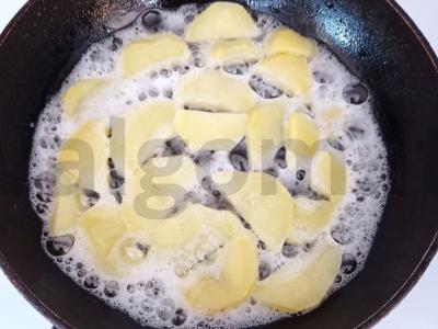 Frittata su marinuotais agurkais ir bulvėmis Žingsnis 1