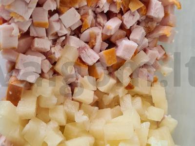 Salotos su ananasais ir pistacijomis Žingsnis 1