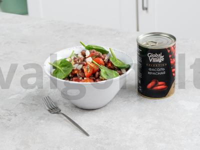 Baltymų salotas su raudonaisiais pupelėmis pagrindine nuotrauka