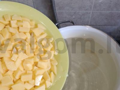 Grietinėlės sriuba su lašiša Žingsnis 4