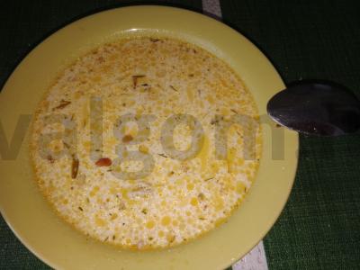 Grietinėlės sriuba su lašiša pagrindine nuotrauka