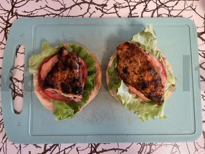 Namų gamybos burgeriai su vištienos filė Žingsnis 4