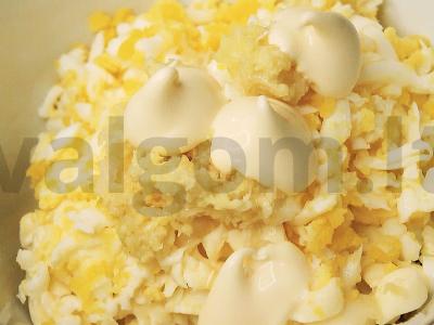 Brusketa su kiaušiniu ir sūriu Žingsnis 2