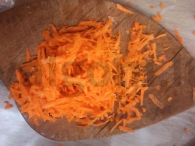 Kario padažas su pienu ir grietine bei vištienos filė Žingsnis 2