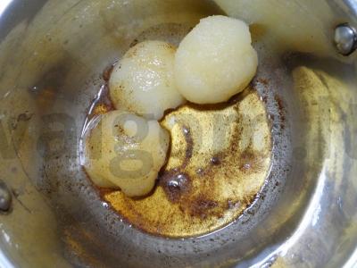 Galetė su konservuotomis kriaušėmis Žingsnis 3