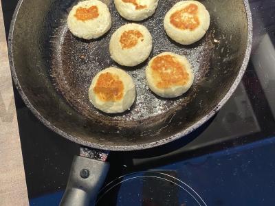 Sūrio blynai „Lengvas pusryčių patiekalas“ Žingsnis 4