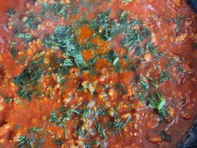 Faršas su žolelėmis pomidorų padaže Žingsnis 5