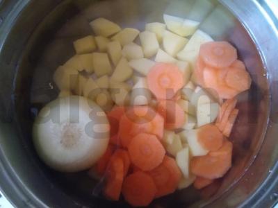 Paprastas silkės sriuba Žingsnis 1