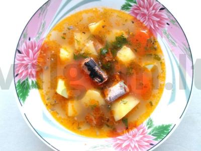 Paprastas silkės sriuba pagrindine nuotrauka