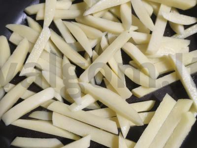 Kepta bulvė su sūriu, vištiena ir česnaku Žingsnis 4