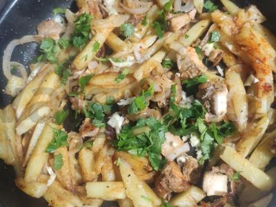 Kepta bulvė su sūriu, vištiena ir česnaku Žingsnis 10