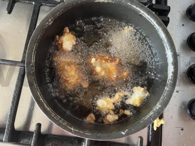 Traškūs mini dešrelės tešloje ant dantų krapštukų Žingsnis 3