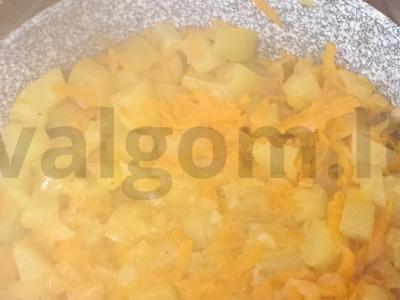 Meksikietiška cukinijų ikra Žingsnis 3