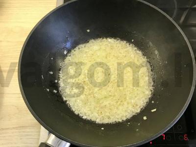 Saldus plovas su razinomis ir daržovėmis Žingsnis 1