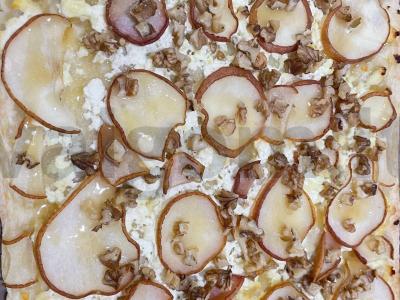 Kriaušių pyragas pagrindine nuotrauka