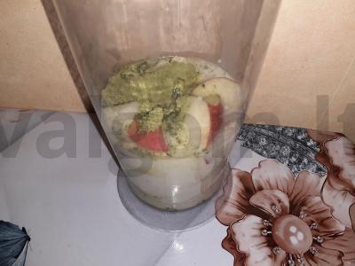 Banano, obuolio ir matcha arbatos kokteilis Žingsnis 2