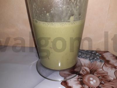 Banano, obuolio ir matcha arbatos kokteilis Žingsnis 3