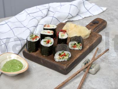 Vegetariški ritinėliai pagrindine nuotrauka