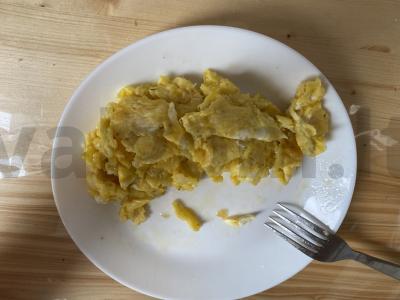 Kiaušinių skramblys su česnaku Žingsnis 6