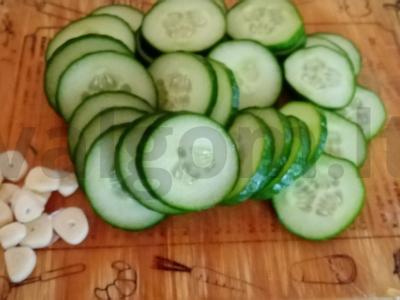 Greiti sūdyti agurkai Žingsnis 1