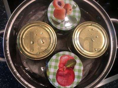 Agurkų salotas žiemai „Švelnumas“ Žingsnis 7