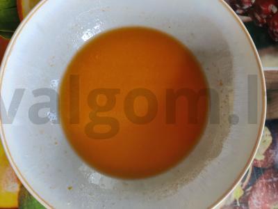 Tomas Yam sriuba su tofu, imbieru ir vištiena be virimo Žingsnis 2