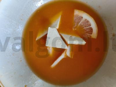 Tomas Yam sriuba su tofu, imbieru ir vištiena be virimo Žingsnis 4