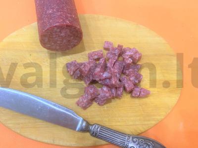 Sūrio sriuba su dešra Žingsnis 1