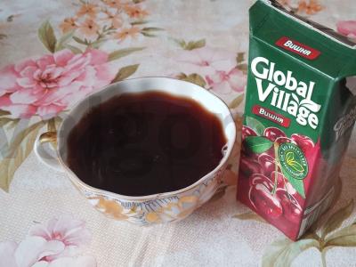 Cikorijos gėrimas su vyšnių sultimis pagrindine nuotrauka