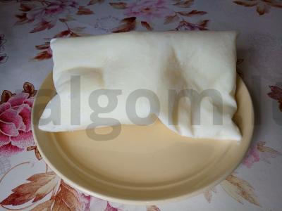 Aštrus naminis varškės sūris iš kefyro Žingsnis 1