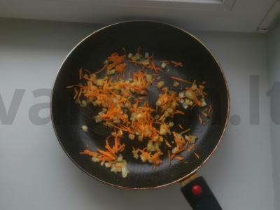 Lengvi šaltibarščiai su grietinėle Žingsnis 2