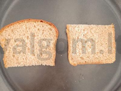 Šilti tostai su sūrio, krabų mėsos ir žuvies įdaru Žingsnis 1