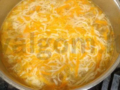 Sriuba su makaronais ir prieskoniais Žingsnis 5